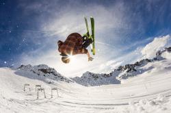 开云体育下载-班凯罗点燃赛场，掘金火力压制黄蜂