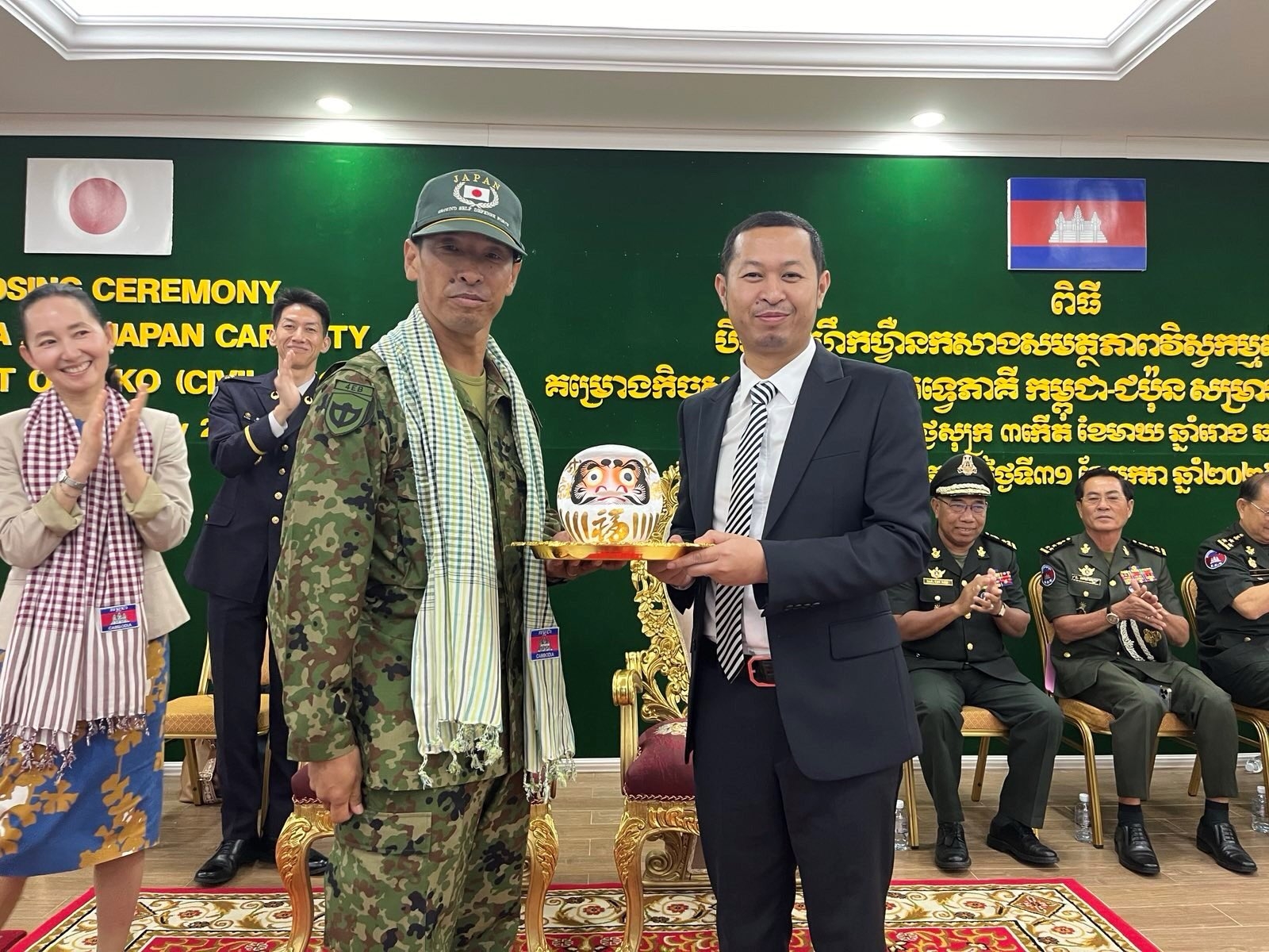 柬埔寨球队调整战术备战下场比赛