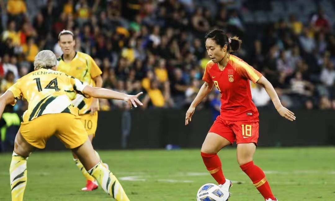 包含中国女足希望渐微弱，球队困境挣扎的词条