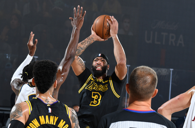 美国网球队绝地反击英国网球队,穆雷送出助攻的简单介绍 美国网球队绝地反击英国网球队,穆雷送出助攻的简单介绍