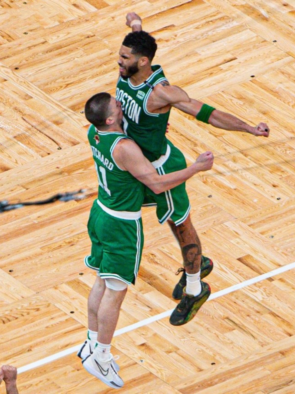 火箭力克爵士，塔图姆关键制胜