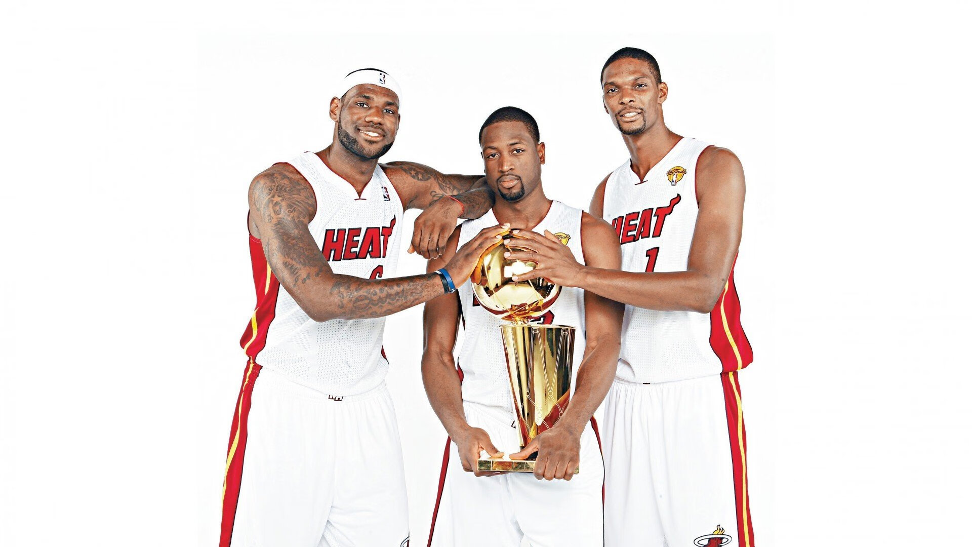 绝境淬真金，尼克斯抢七鏖战，钢铁意志击碎老鹰